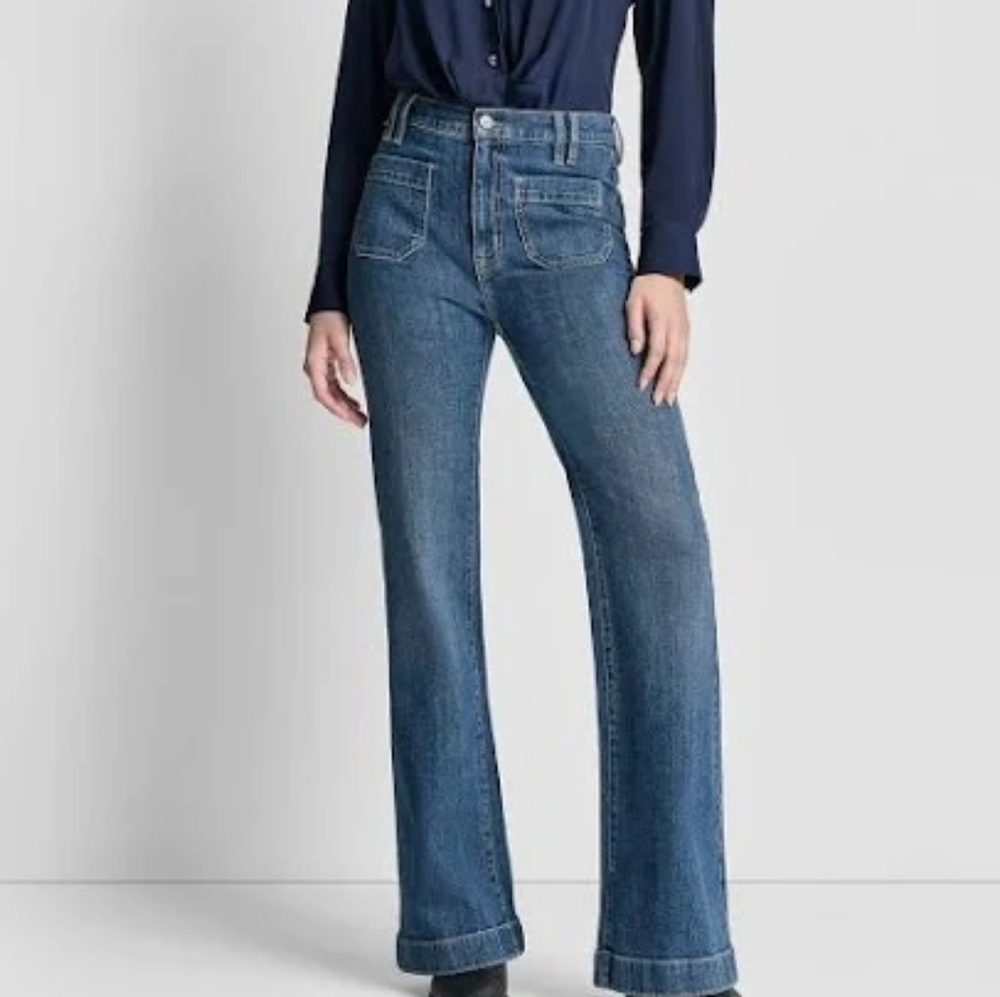 NWT DKNY Women's High-rise Relaxed Blue Women's Jeans, Sz 30